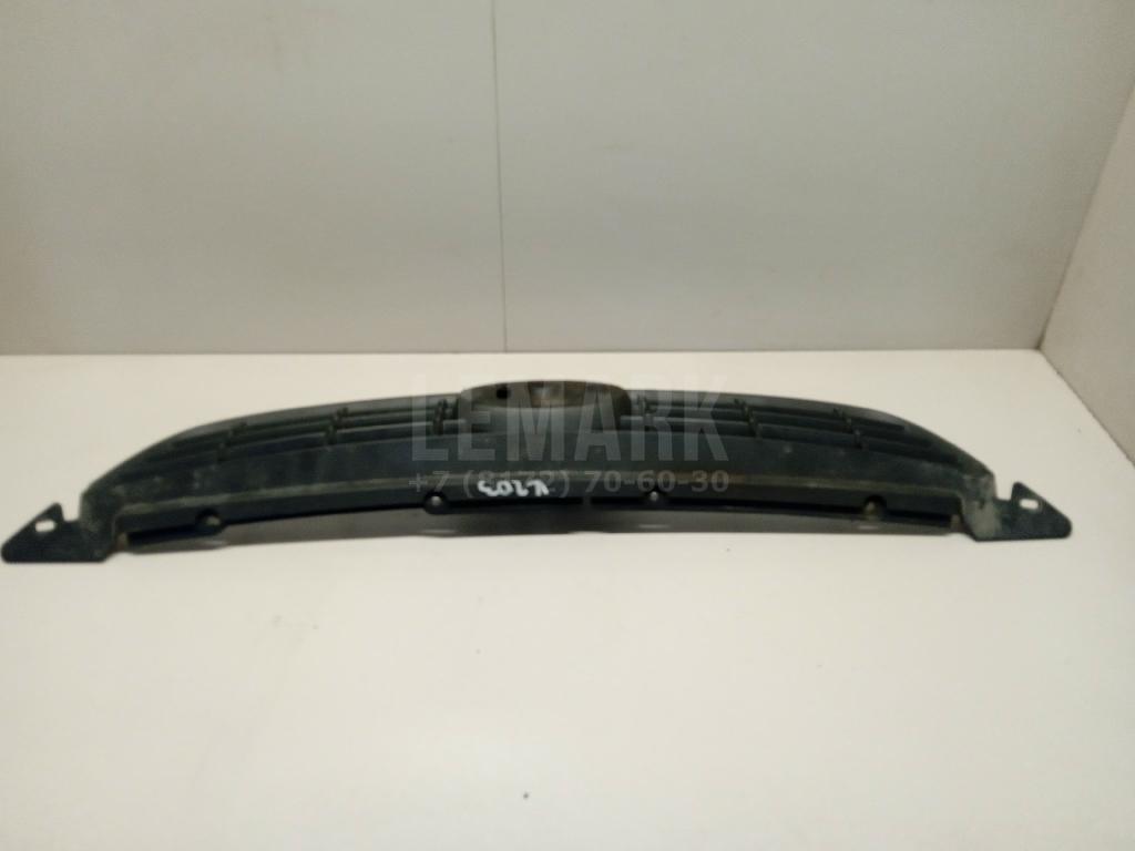 Решетка радиатора для  Ford Escape EUR 2007-2009
