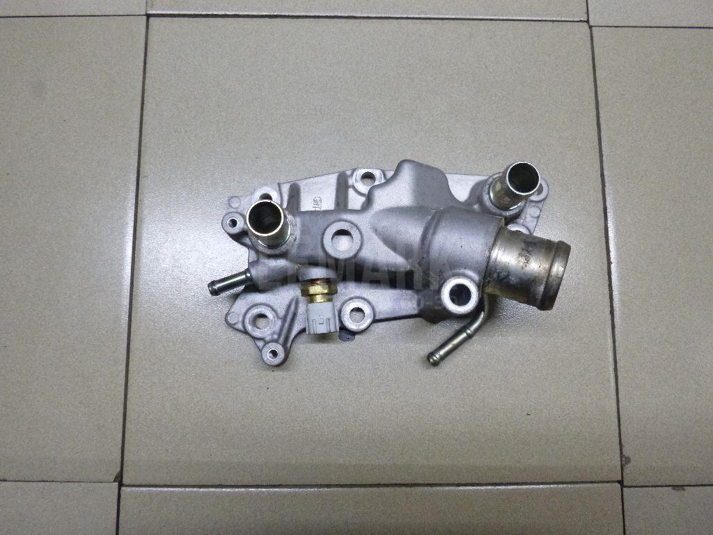 Фланец двигателя системы охлаждения 110601KA0A Nissan