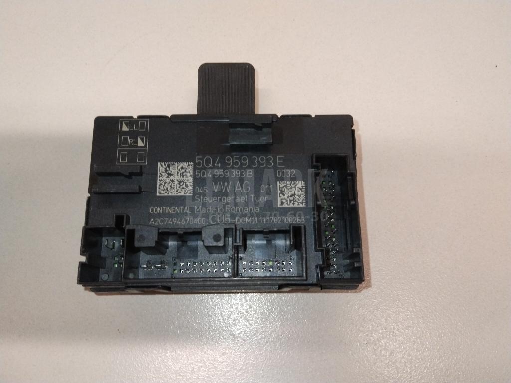 Блок комфорта 5Q0959393E VAG
