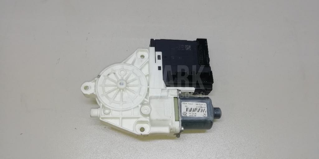 Моторчик стеклоподъемника 5N0959701JZ04 VAG