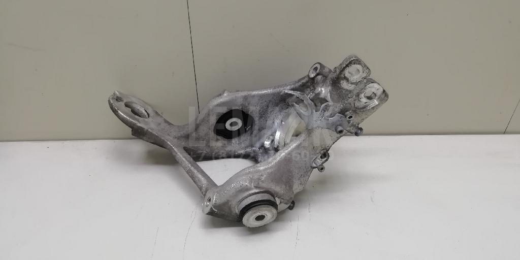 Кулак поворотный задний правый для  BMW 5-serie E60/E61 2003-2009