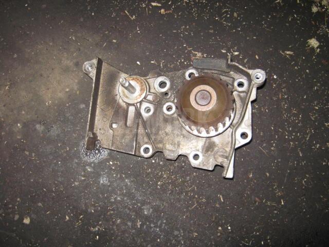 Насос водяной (помпа) 8200582675 Renault