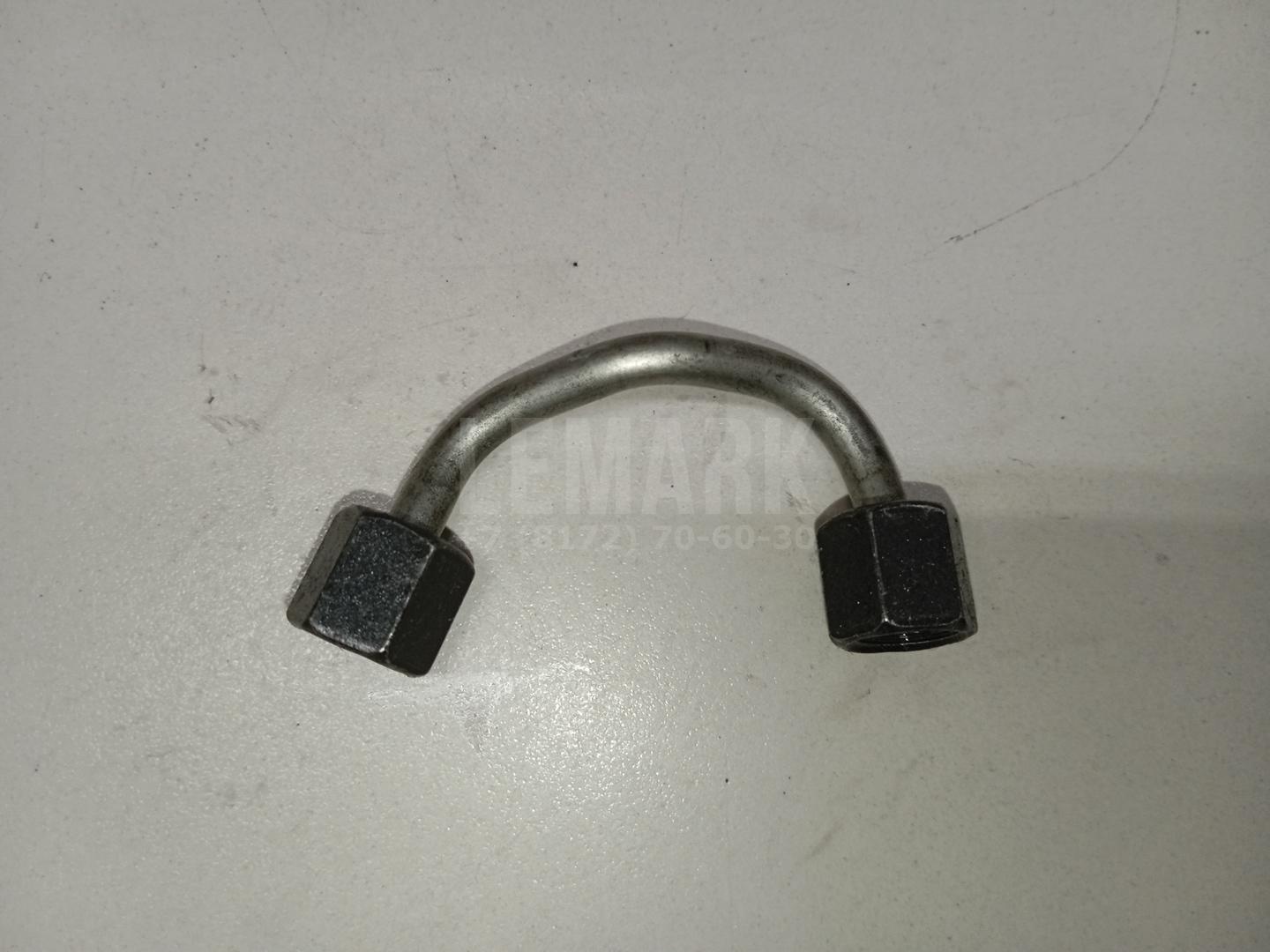 Трубка топливная