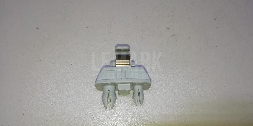 Кронштейн солнцезащитного козырька 4G0857562Y20 VAG
