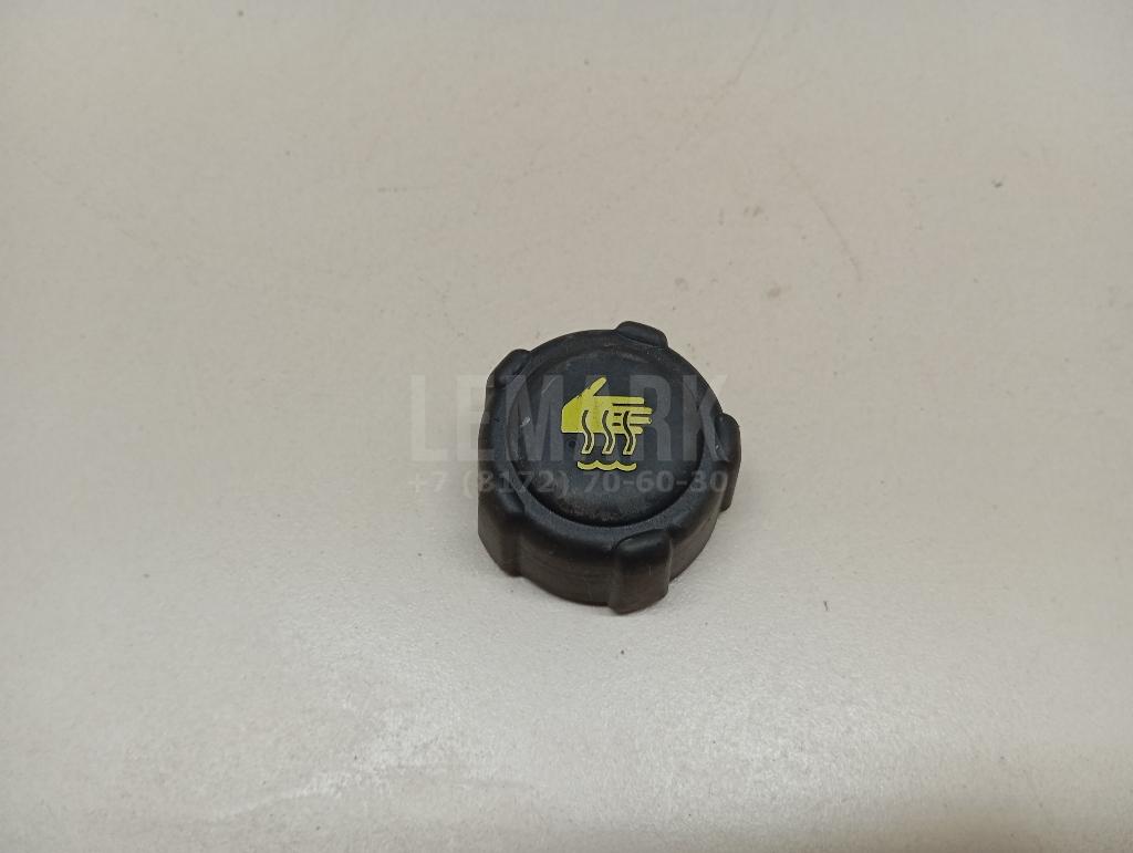 Крышка расширительного бачка 8200048024 Renault