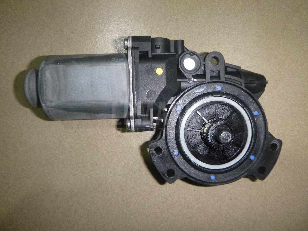 Моторчик стеклоподъемника 824601H000 Hyundai-Kia