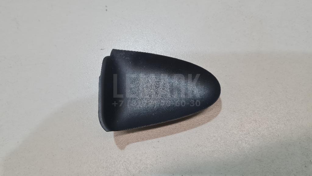 Накладка ручки внутренней 6928333040B0 Toyota