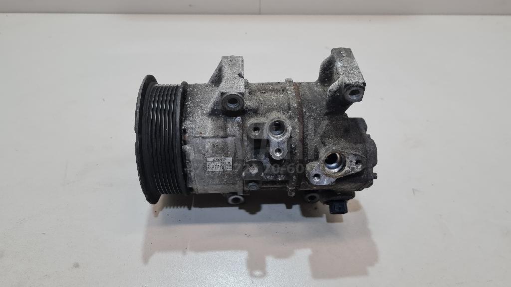 Компрессор кондиционера 8831042250 Toyota