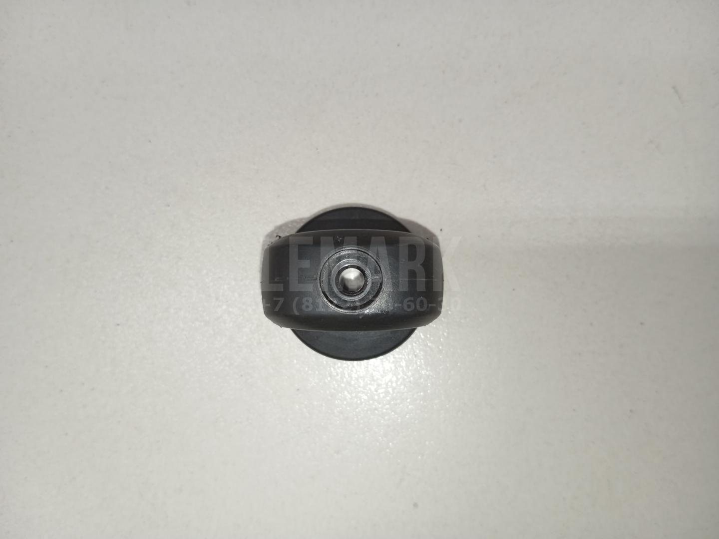 Крепеж 5J6868280 VAG