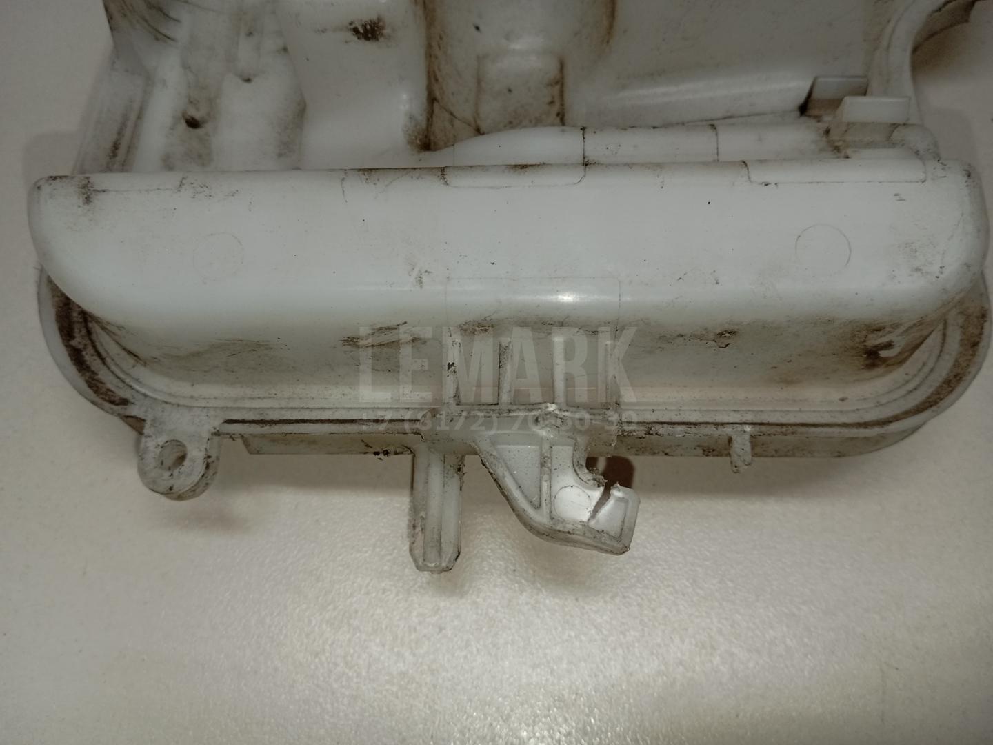 Бачок омывателя лобового стекла для  BMW 3-serie E92/E93 2006-2012