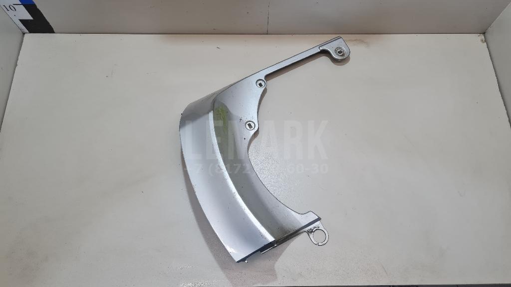 Накладка двери багажника 7680442010B1 Toyota