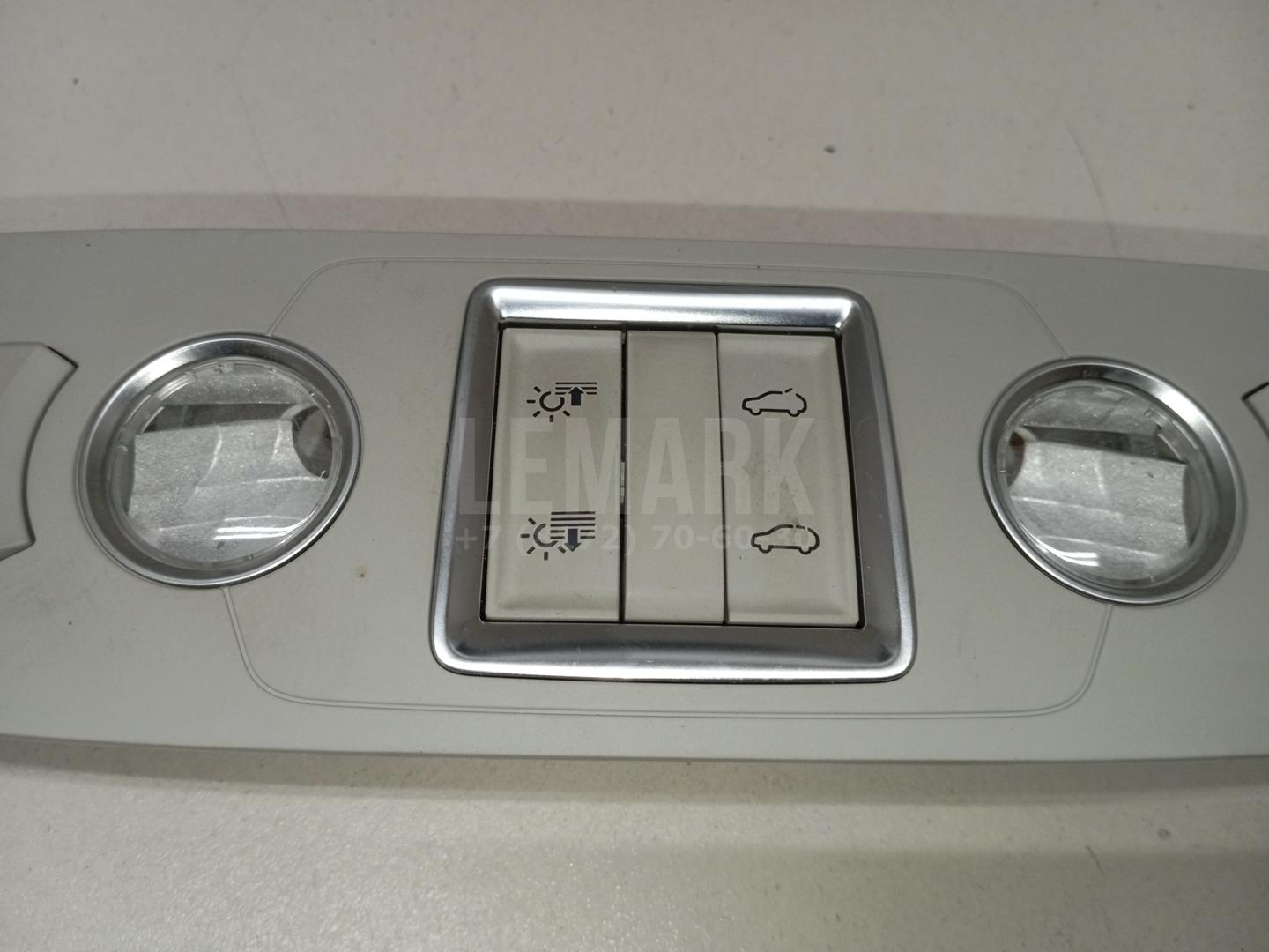 Плафон салонный для  BMW X1 U11 2022