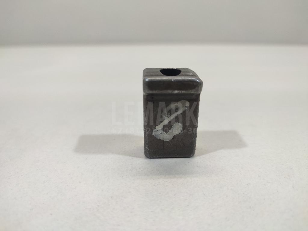 Кронштейн форсунки для  BMW 1-serie E87/E81 2004-2011