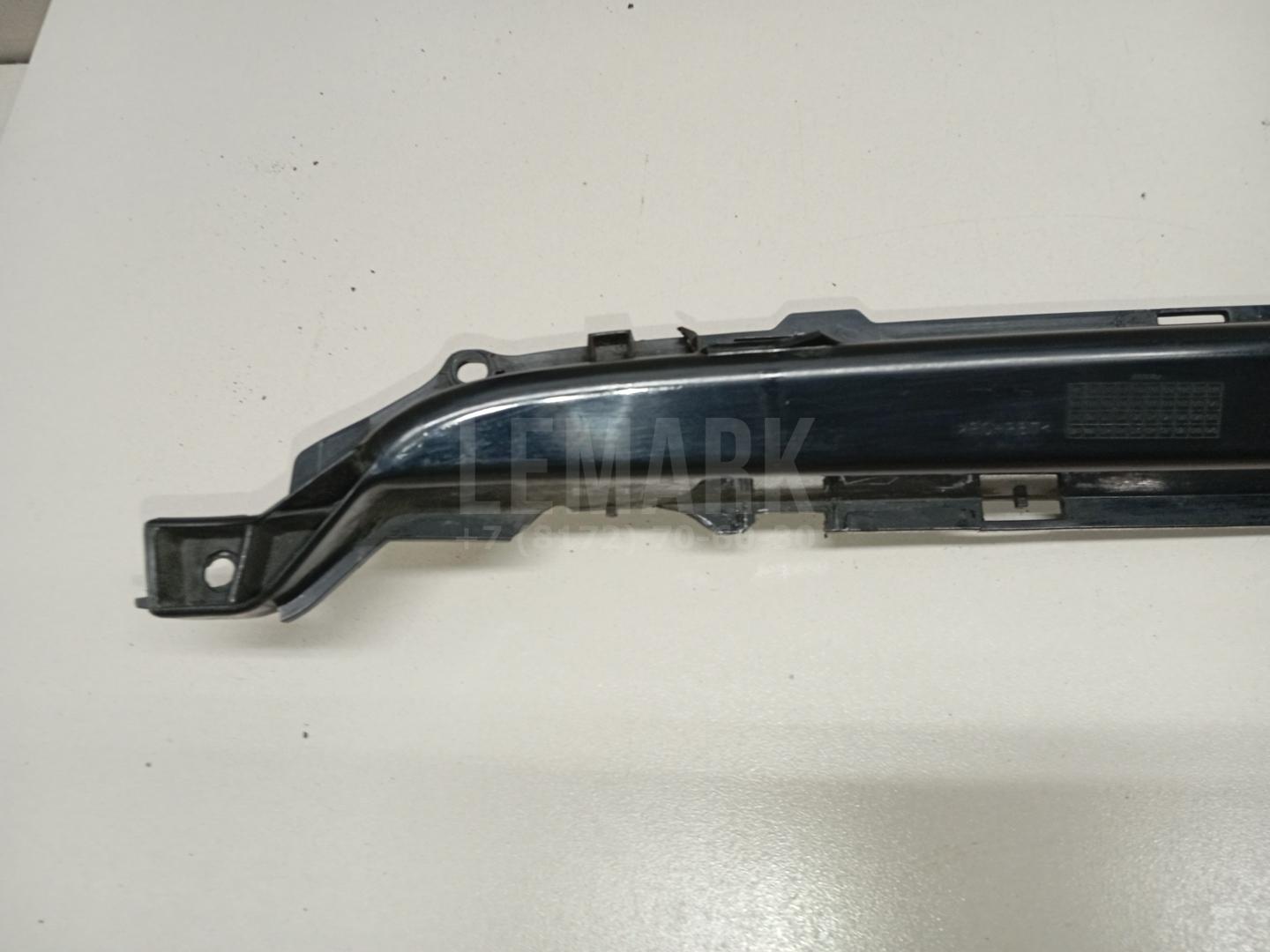 Кронштейн решетки радиатора для  BMW X5 E53 2000-2007