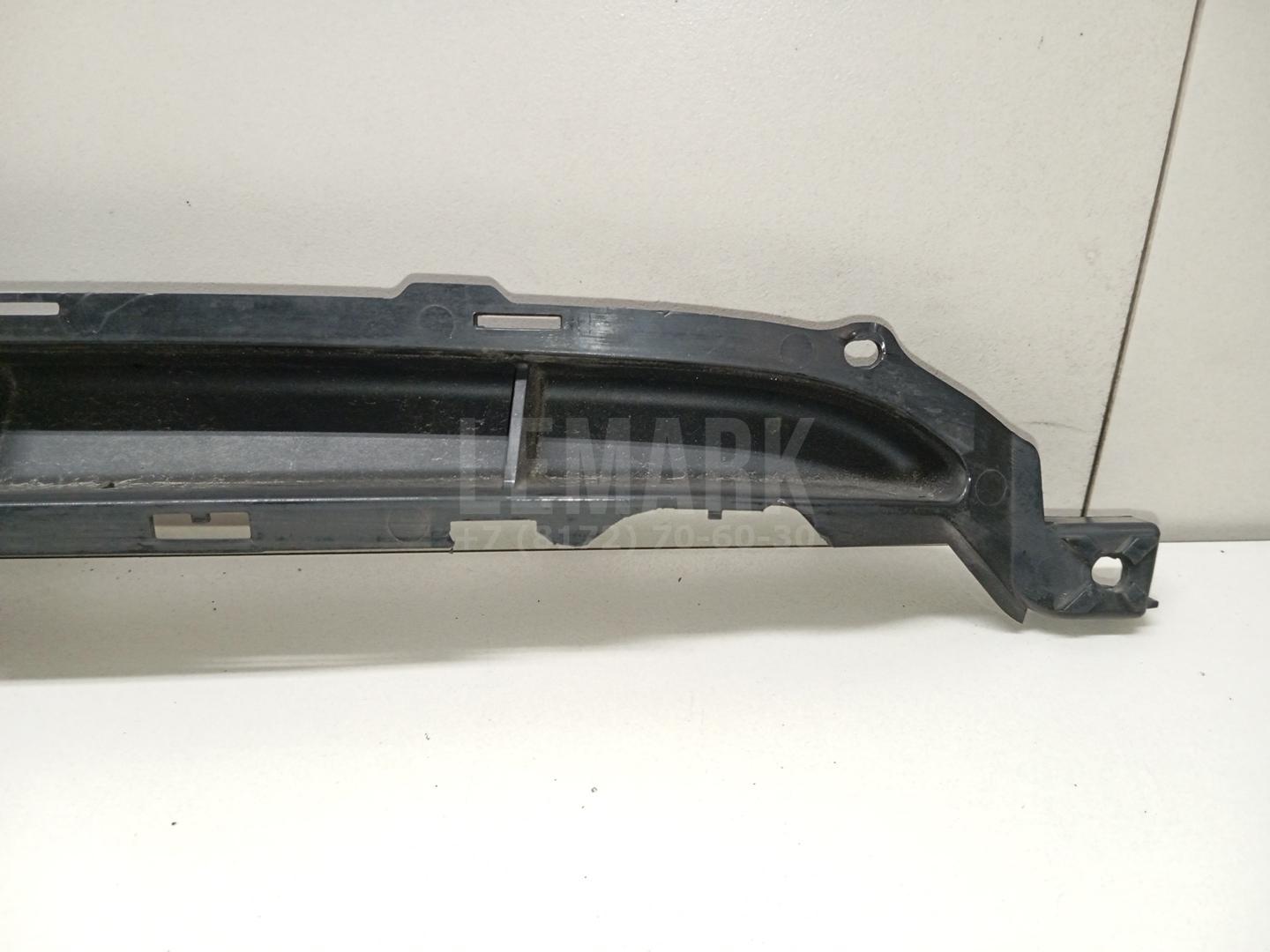 Кронштейн решетки радиатора для  BMW X5 E53 2000-2007