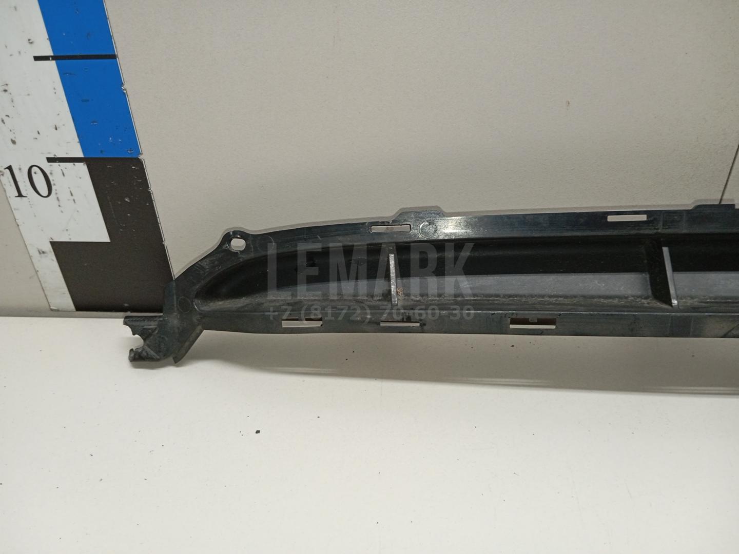 Кронштейн решетки радиатора для  BMW X5 E53 2000-2007