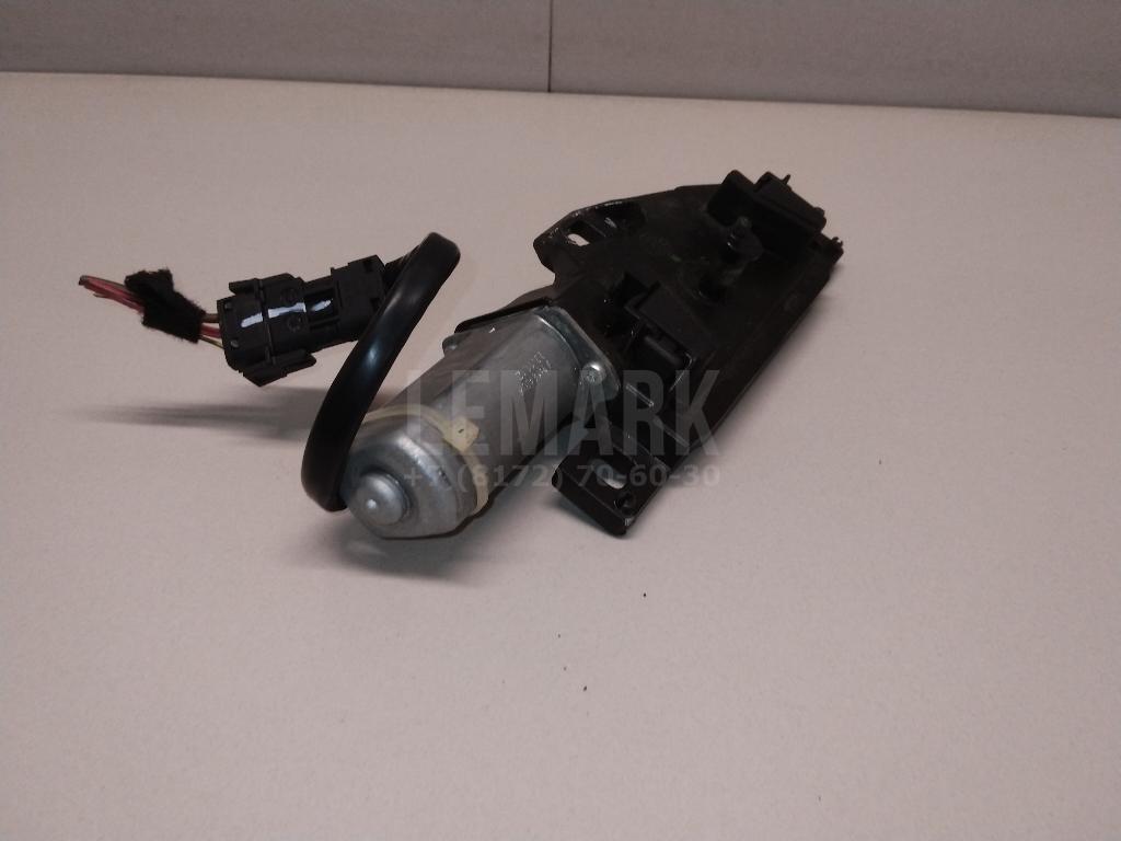 Ответная часть замка багажника для  BMW 1-serie E82/E88 2007-2013