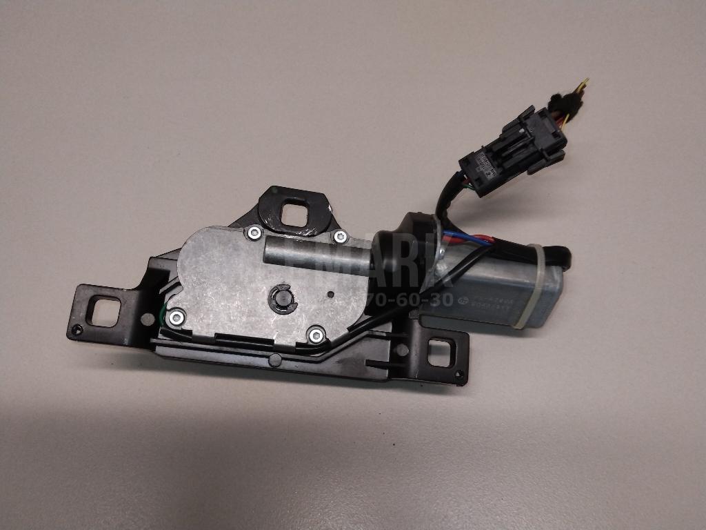 Ответная часть замка багажника для  BMW 1-serie E82/E88 2007-2013