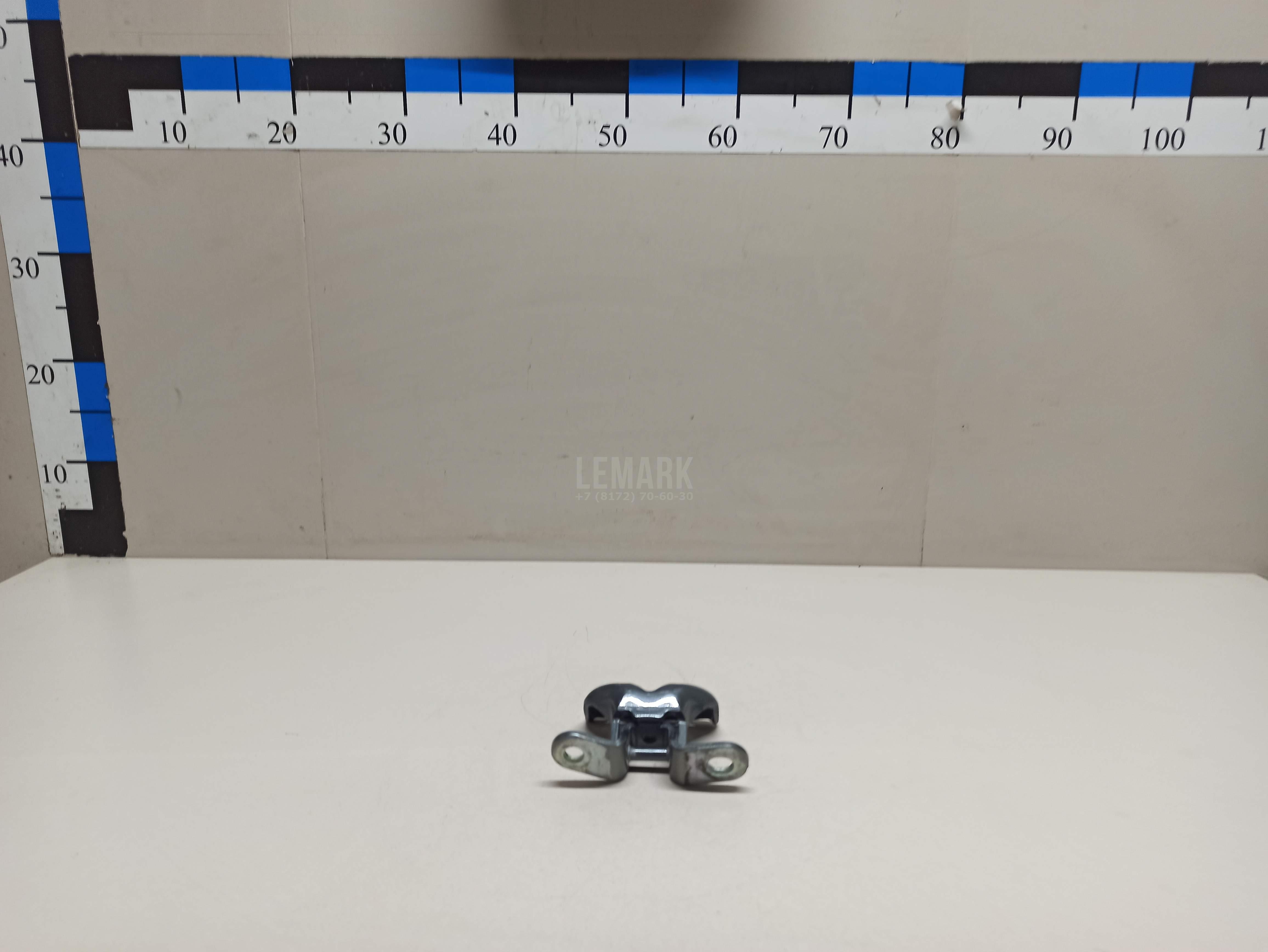 Петля двери задней левой верхняя 793302B020 Hyundai-Kia