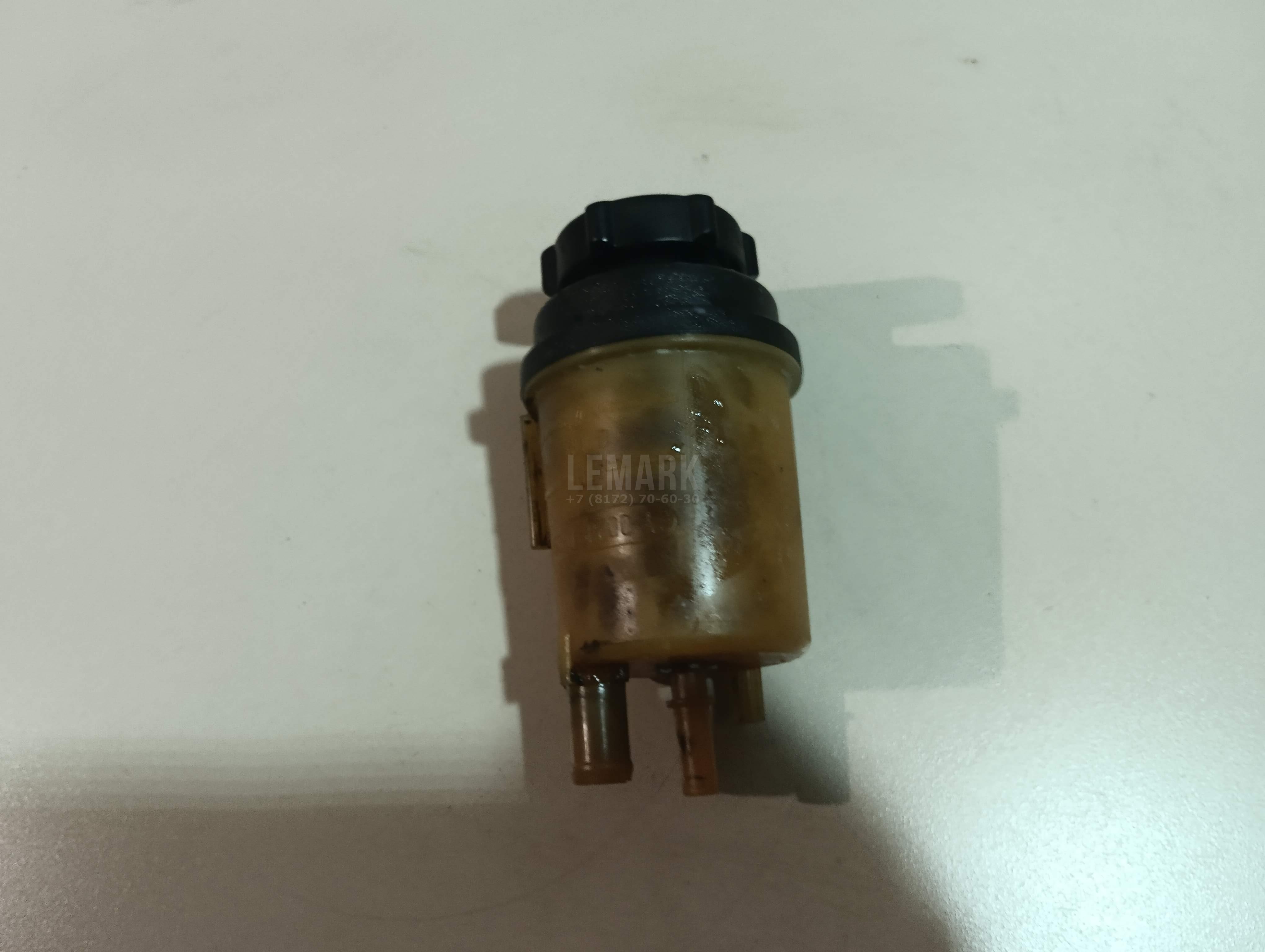 Бачок гидроусилителя LR000578 Land Rover
