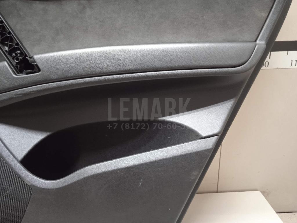 Обшивка двери задней правой для  Audi Q6 2022