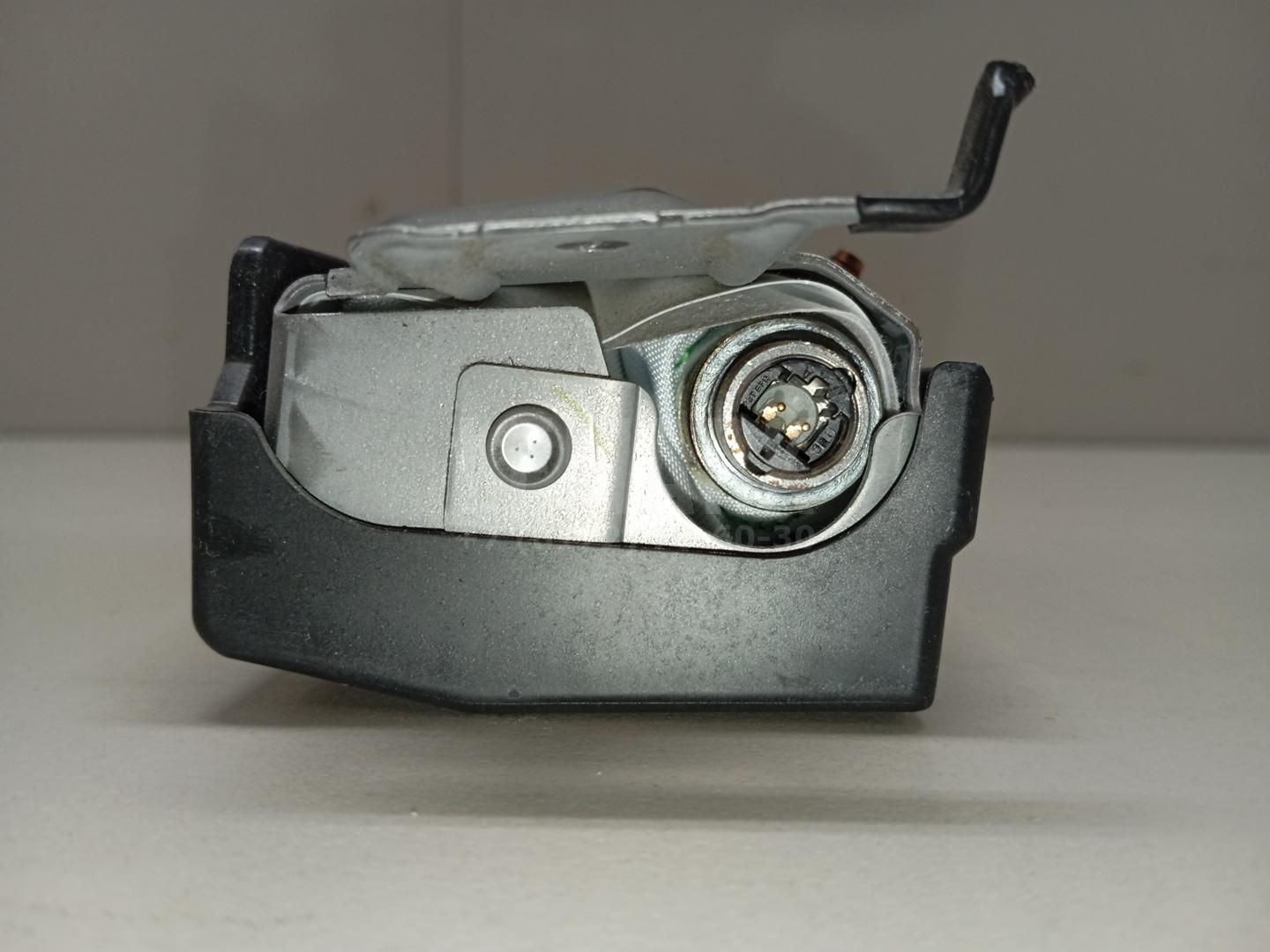 Подушка безопасности нижняя (для колен) для  Audi 80/90 [B4] 1991-1995