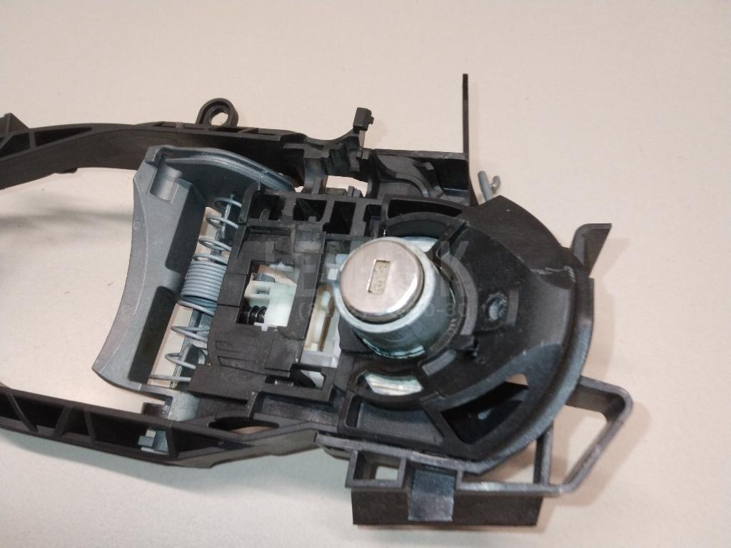 Кронштейн ручки для  BMW 7-serie F01/F02 2008-2015