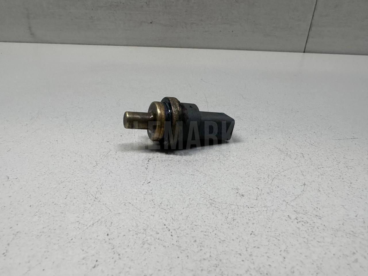 Датчик температуры 06A919501A VAG