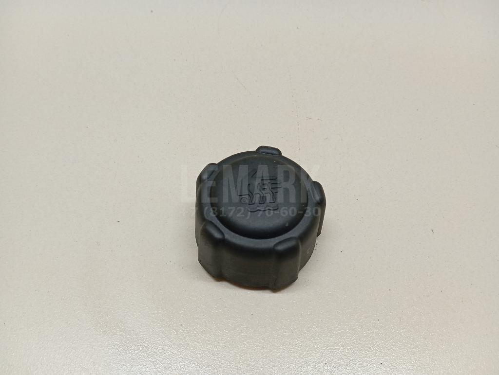 Крышка расширительного бачка 8200048024 Renault