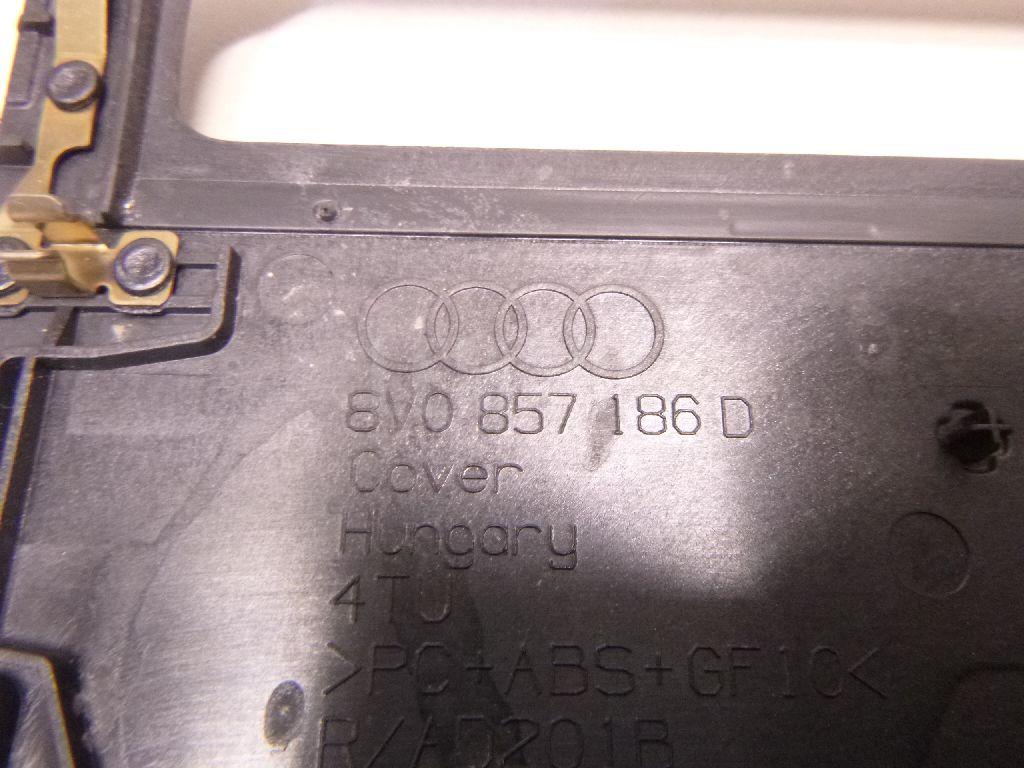Накладка (кузов внутри) для  Audi 80/90 [B4] 1991-1995