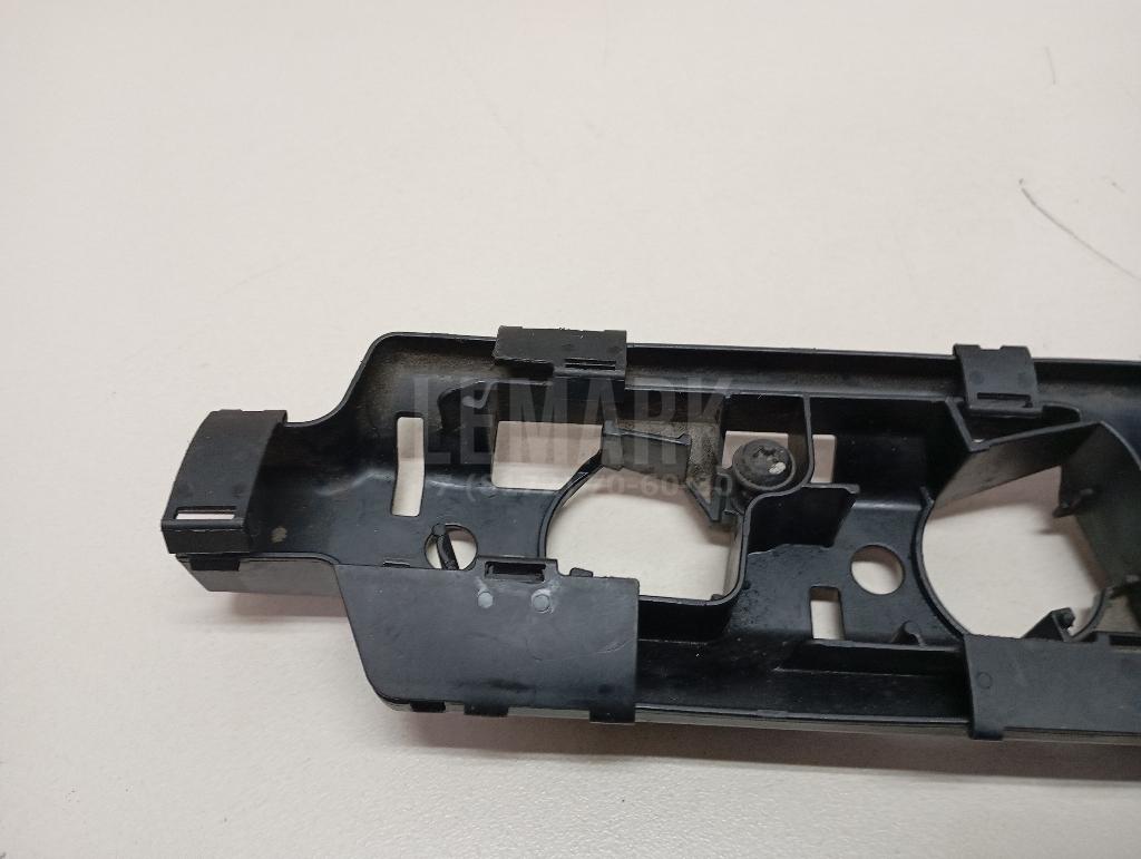 Канал для кабеля для  BMW 4-serie F32/F33/F82 2012-2020