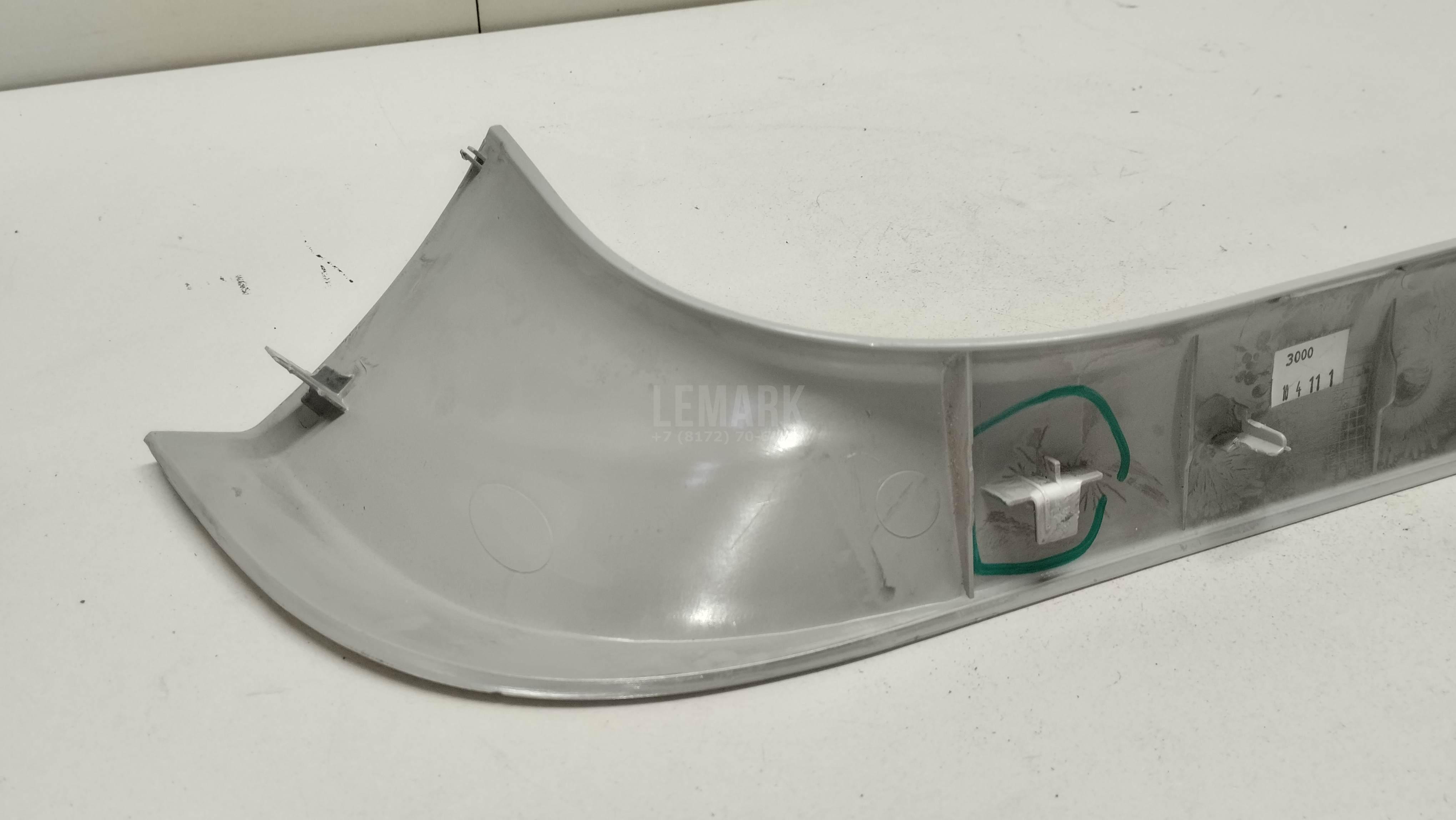 Обшивка двери багажника для  BMW X3 E83 2004-2010