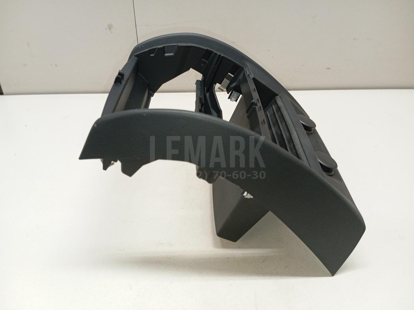 Накладка (кузов внутри) для  BMW 7-serie F01/F02 2008-2015