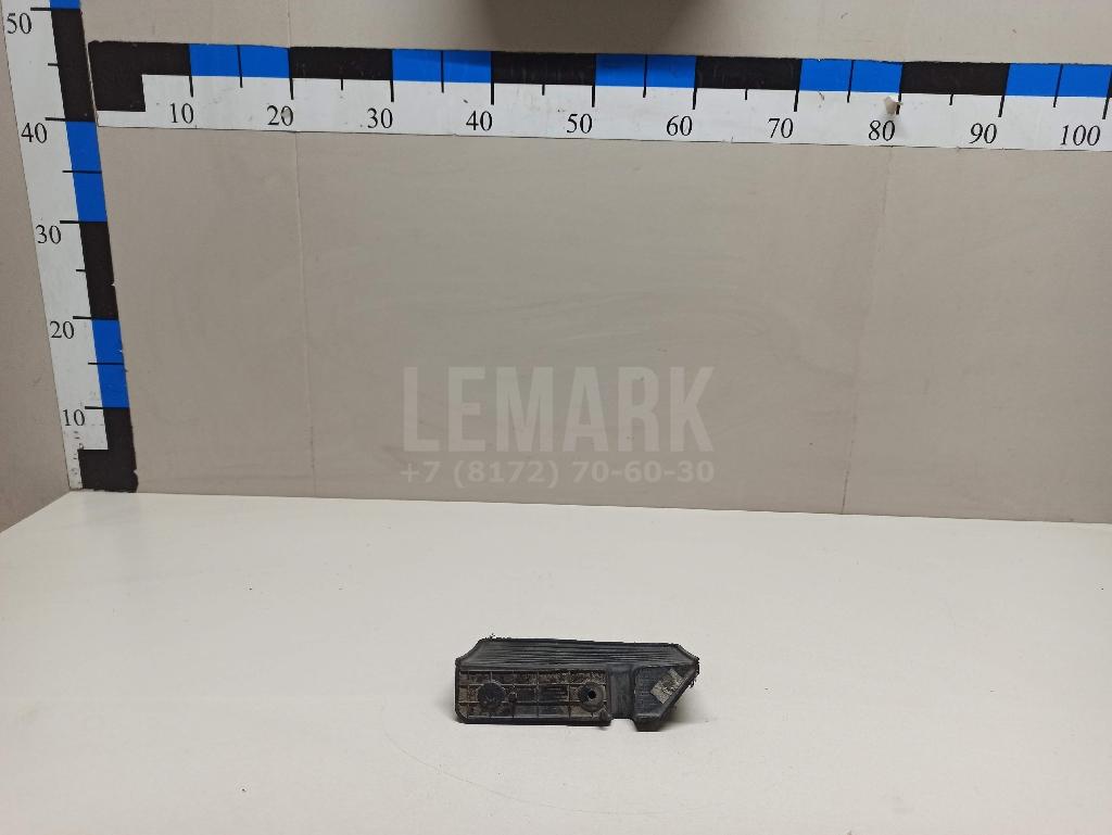 Брызговик задний правый 86864D9000 Hyundai-Kia