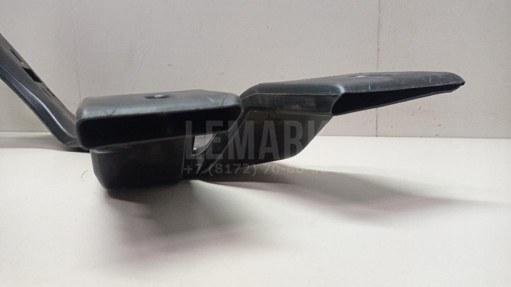 Воздуховод для  BMW 5-serie E60/E61 2003-2009
