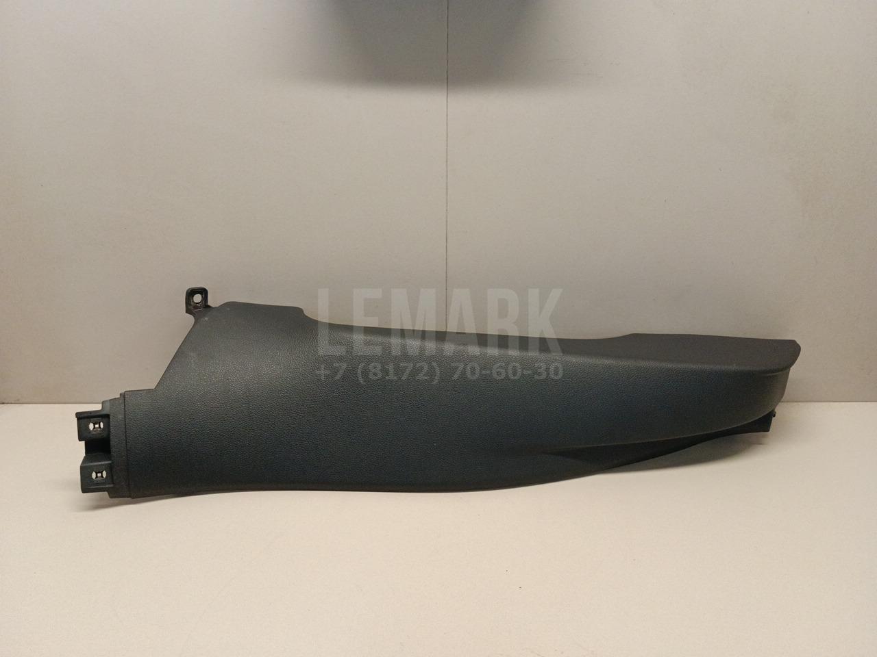 Обшивка стойки 5G6867765E82V VAG