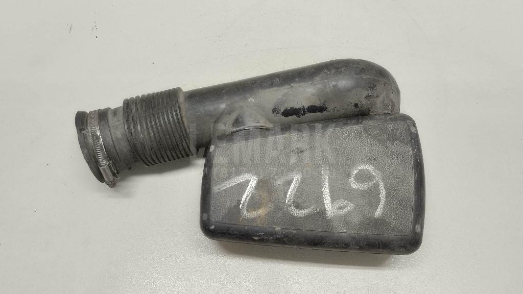 Воздуховод 836865 GM