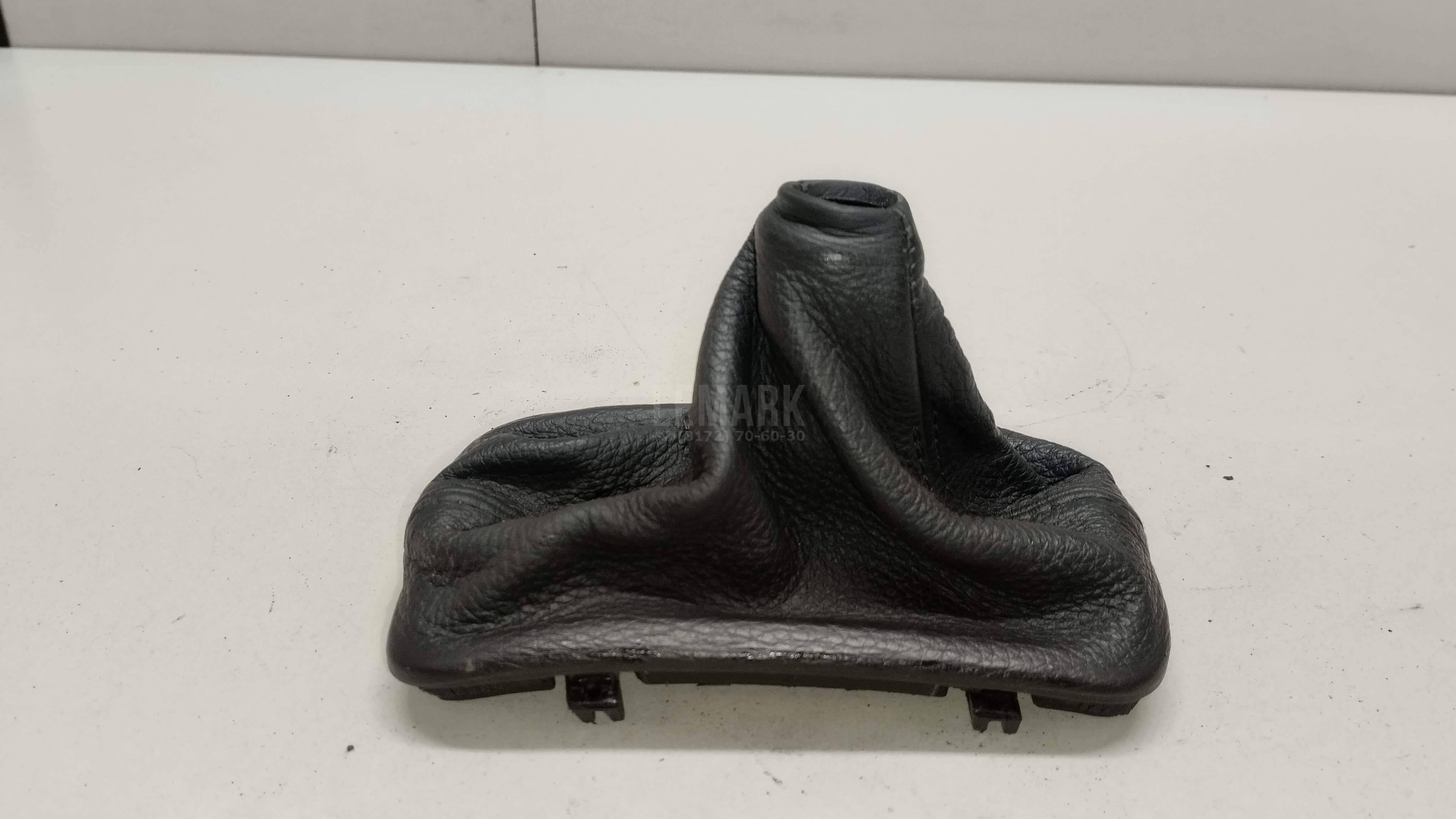 Чехол кулисы для  BMW 1-serie F20/F21 2011-2019