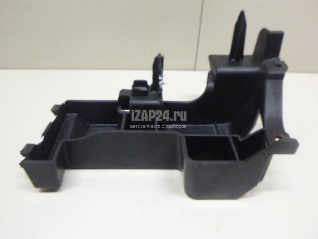 BN8V502B1C Кронштейн переднего бампера левый Mazda Mazda 3 (BK) (2002 - 2009)