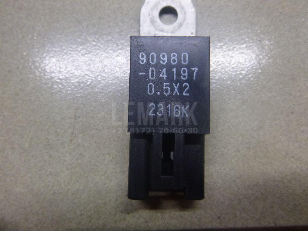 Реле 9098004197 Toyota