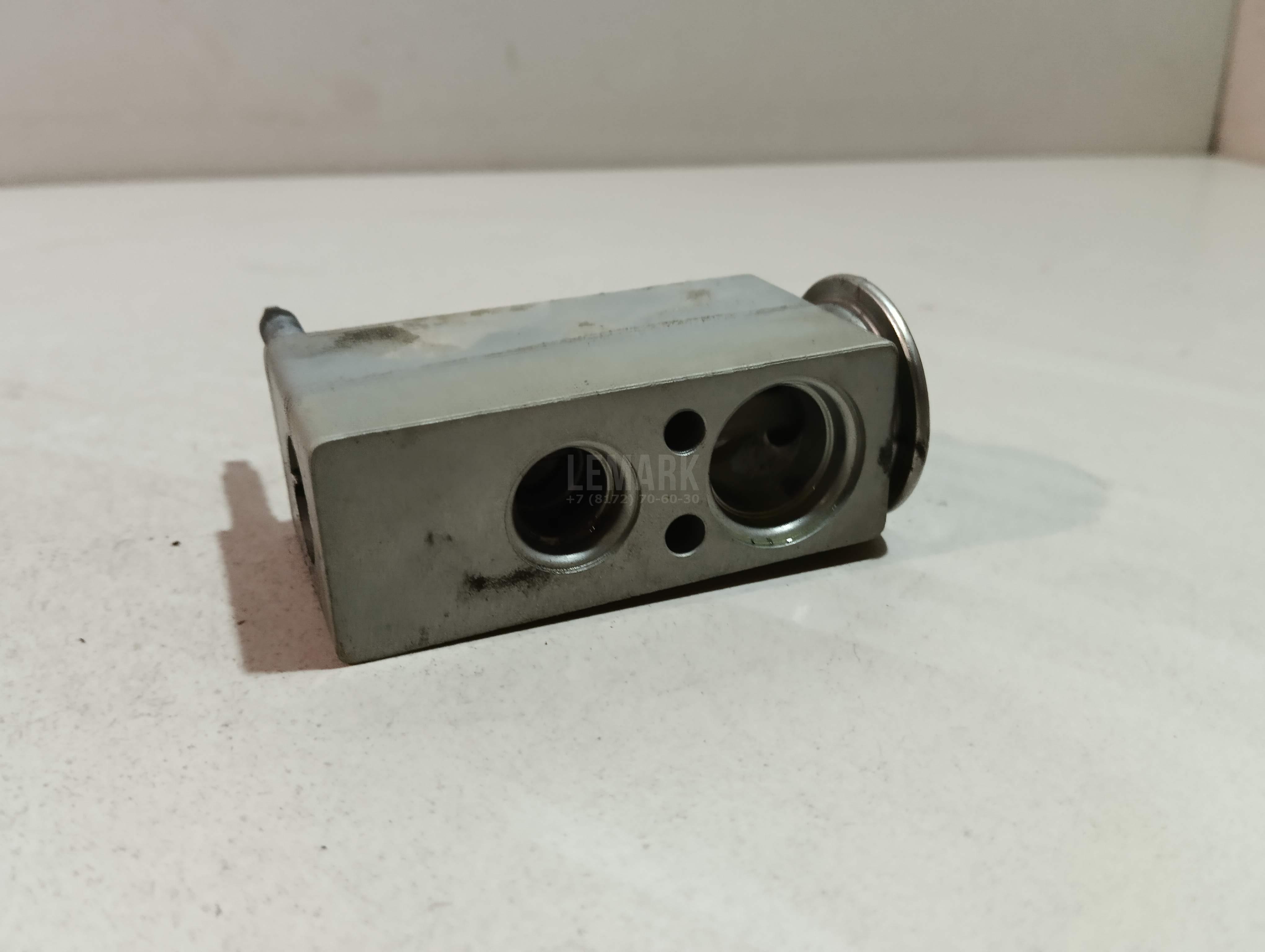 Клапан кондиционера для  Astra HD 8 2005-2011