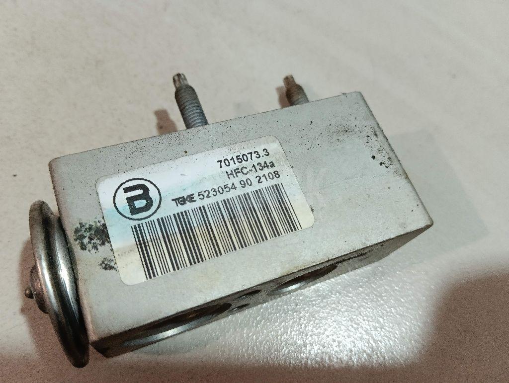 Клапан кондиционера для  Astra HD 8 2005-2011