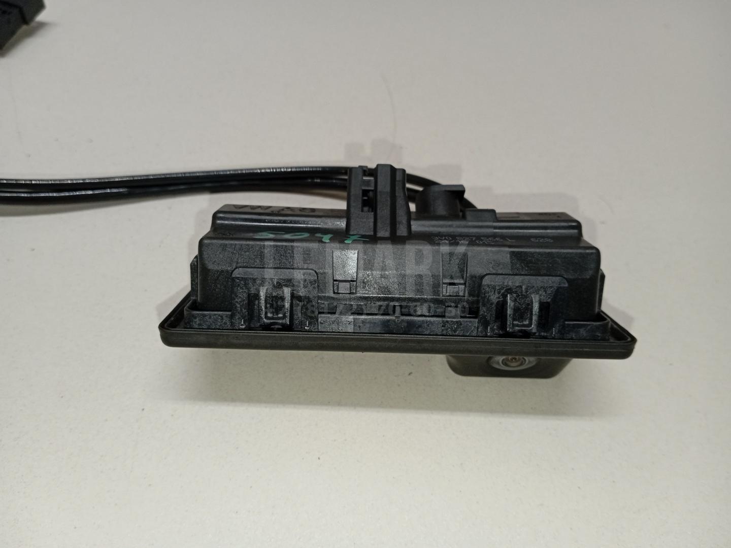 Кнопка открывания багажника для  BMW 5-serie E39 1995-2003