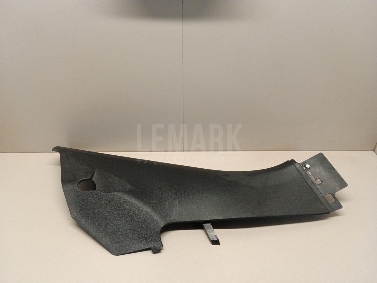 Обшивка стойки 7P0867766C82V VAG