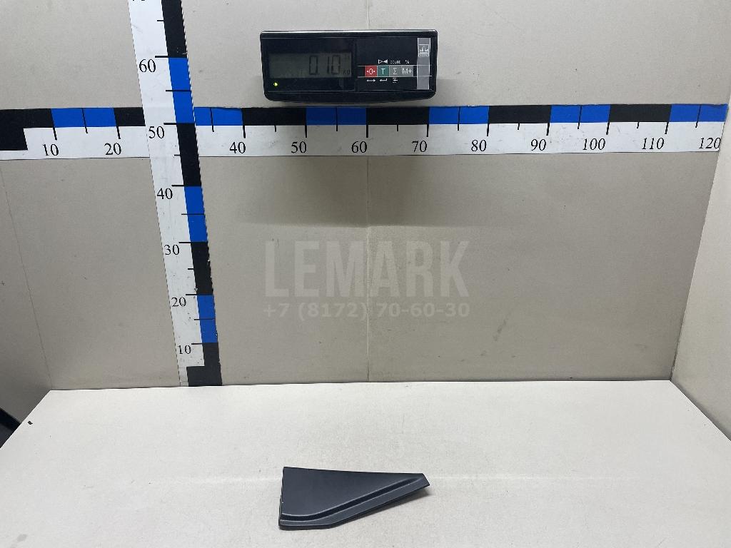 Накладка двери задней правой 82292JD000 Nissan