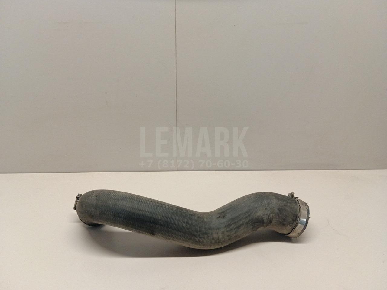 Патрубок интеркулера 7P0145737 VAG