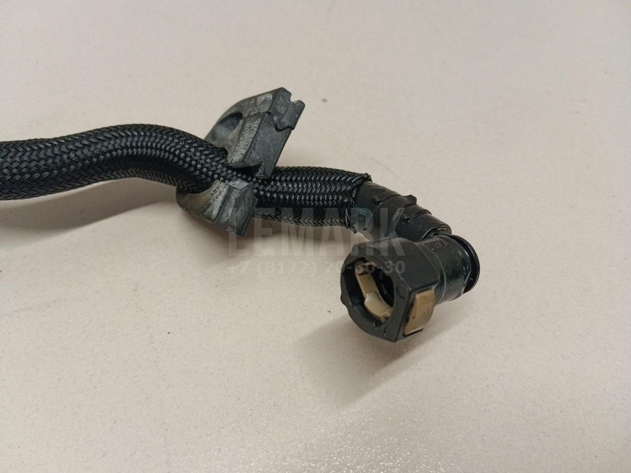Шланг топливный для  BMW 3-serie E92/E93 2006-2012