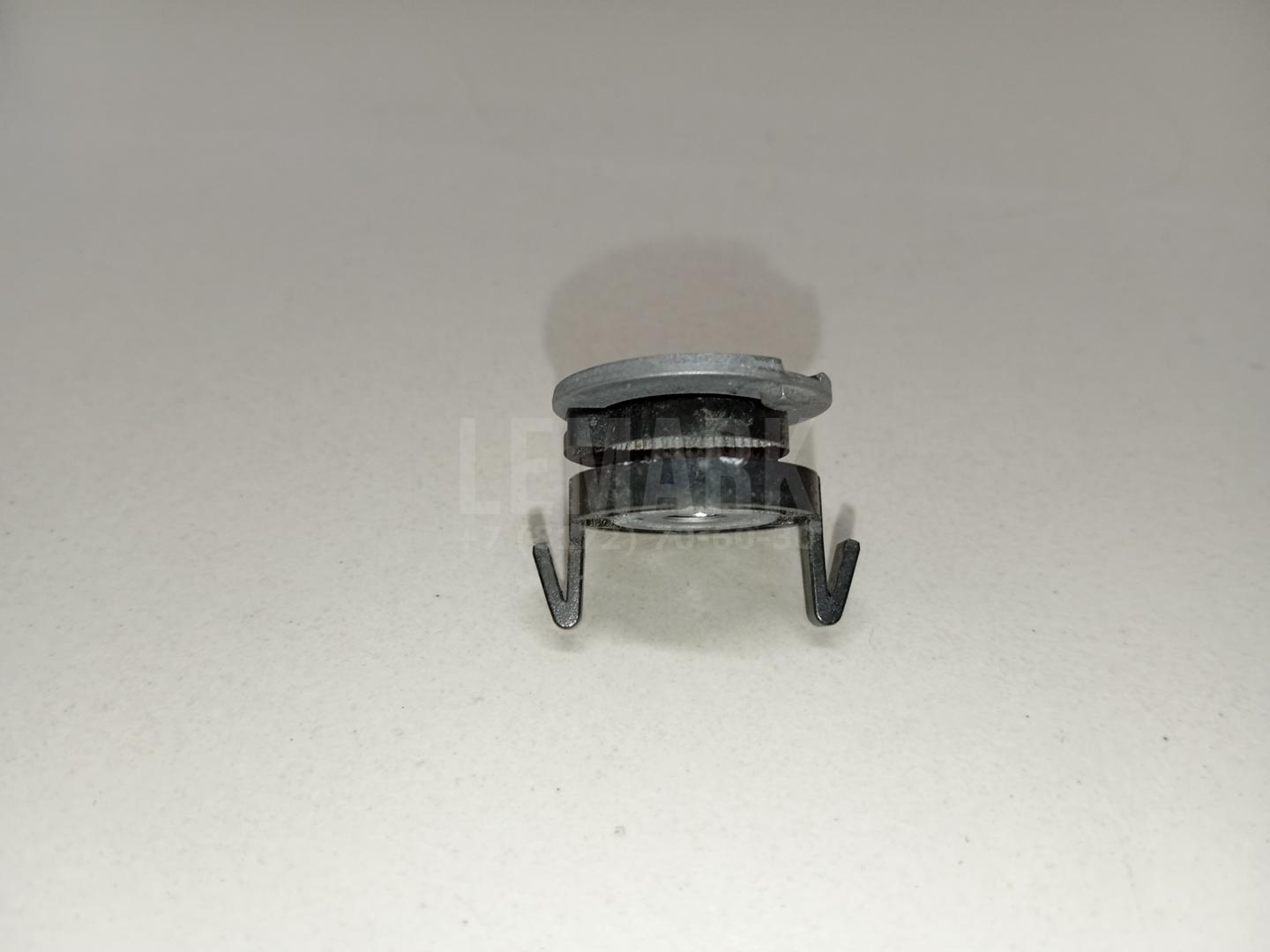Крепеж фары для  BMW 5-serie E60/E61 2003-2009
