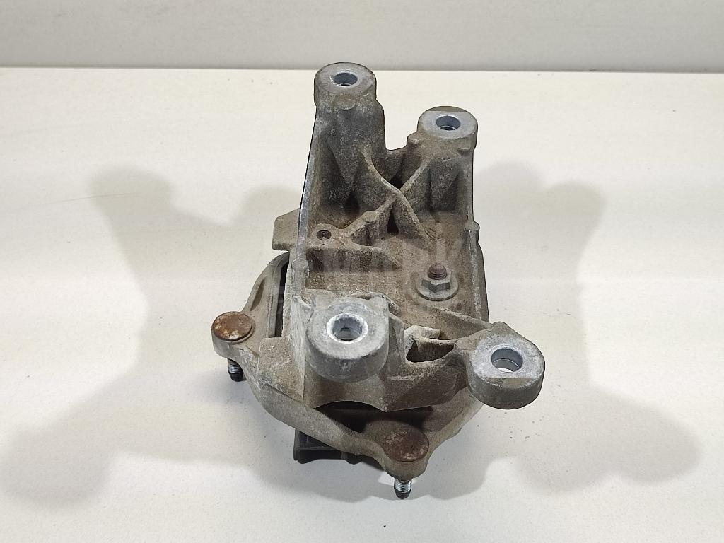 Опора КПП для  Audi A3 [8P1] 2003-2013