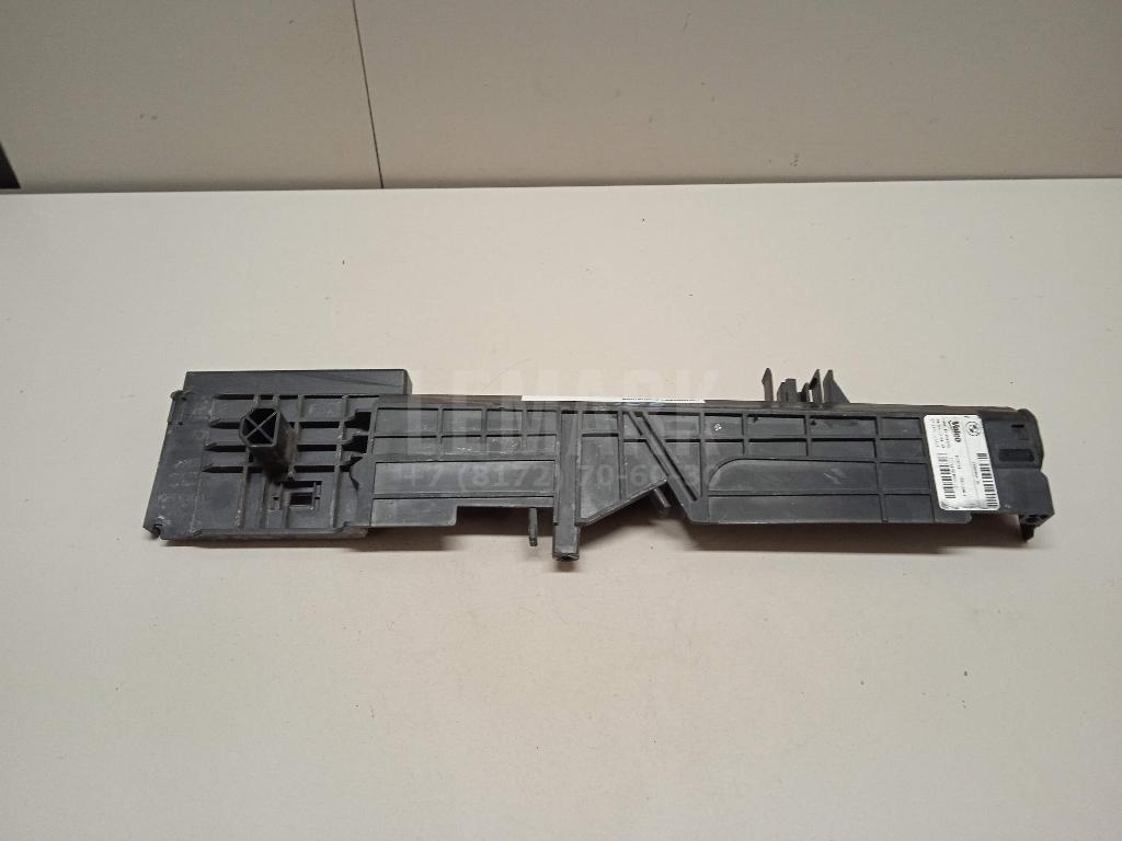 Кронштейн радиатора для  BMW X6 F16/F86 2014-2020